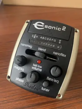 Оригинален предусилвател акустична китара Shadow Esonic2 Звукосниматели Nanoflex и NanoMag немски производство на Активни звукосниматели Esonic 2