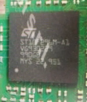 Чип заплата на автомобилния компютър ST10F296M-А1 е празна, няма данни